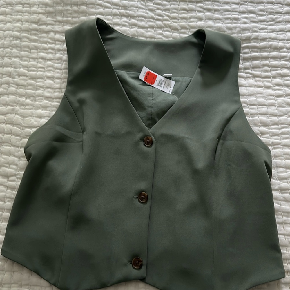 Gap vest top
